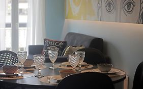 The Muse Central Flat In Thessaloniki Just A Few Steps Away From All Museums And Helexpo